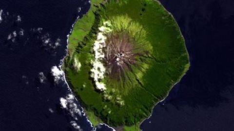 Tristan Da Cunha et l’île Gough